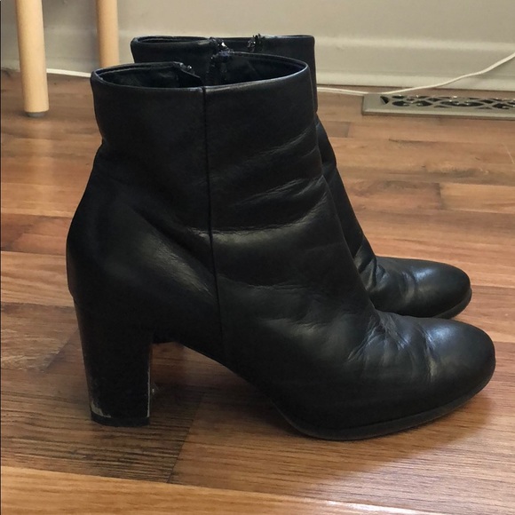 Roots | Heeled Leather Boots - Picture 4 of 9